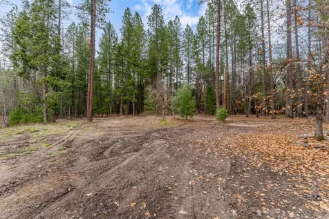 1740 Pleasant Creek Road Rogue River OR 97537
