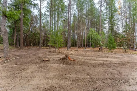1740 Pleasant Creek Road Rogue River OR 97537
