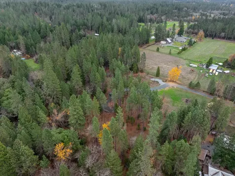 1740 Pleasant Creek Road Rogue River OR 97537