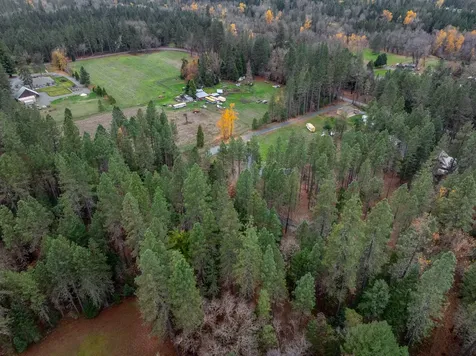 1740 Pleasant Creek Road Rogue River OR 97537
