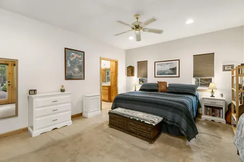 54456 Huntington Road Bend OR 97707