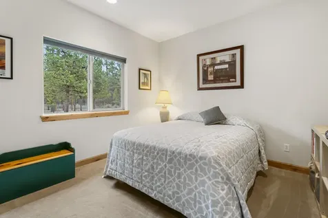 54456 Huntington Road Bend OR 97707