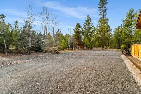 54456 Huntington Road Bend OR 97707
