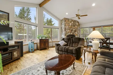 54456 Huntington Road Bend OR 97707