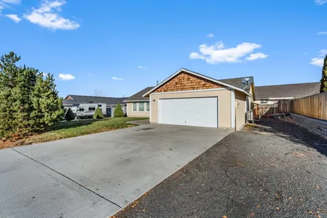 311 Geneva Street Culver OR 97734