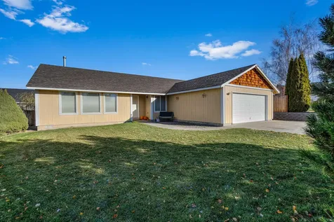 311 Geneva Street Culver OR 97734