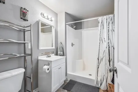 835 SW 14th Street Redmond OR 97756