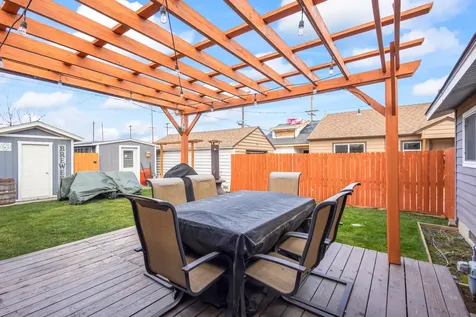 835 SW 14th Street Redmond OR 97756