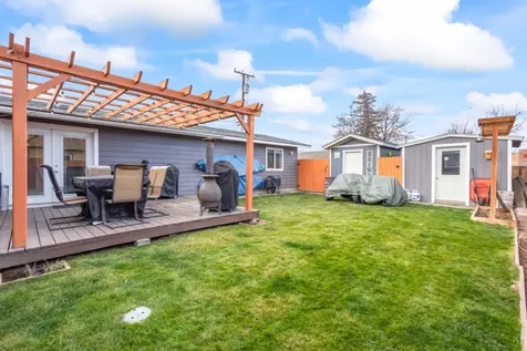 835 SW 14th Street Redmond OR 97756