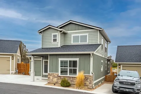 2755 SW Greens Boulevard Redmond OR 97756