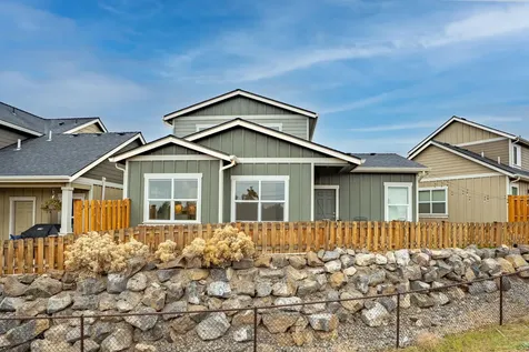2755 SW Greens Boulevard Redmond OR 97756