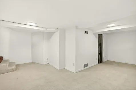 770 Elkader Street Ashland OR 97520