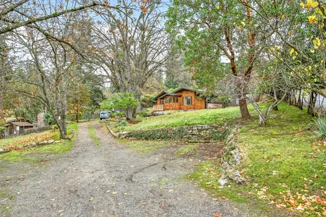 770 Elkader Street Ashland OR 97520