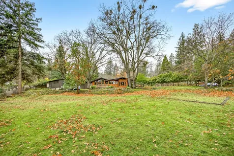 770 Elkader Street Ashland OR 97520