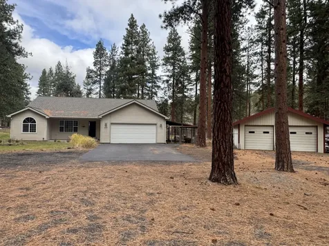 12473 Overland Drive Klamath Falls OR 97603