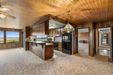 2748 SW Highland Lane Culver OR 97734