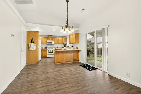 1409 George Tweed Boulevard Grants Pass OR 97527