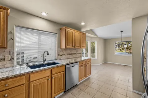 4218 SW Tommy Armour Lane Redmond OR 97756