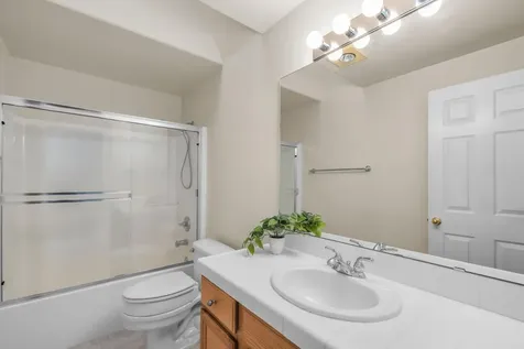 4218 SW Tommy Armour Lane Redmond OR 97756