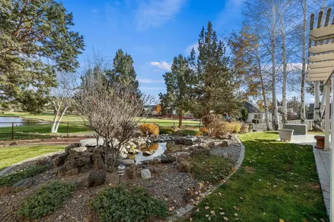 4218 SW Tommy Armour Lane Redmond OR 97756