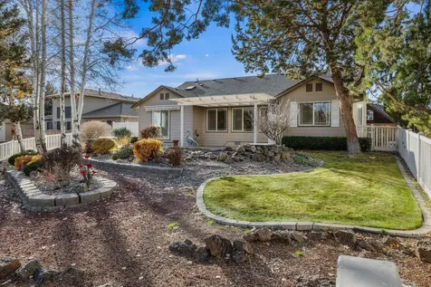 4218 SW Tommy Armour Lane Redmond OR 97756