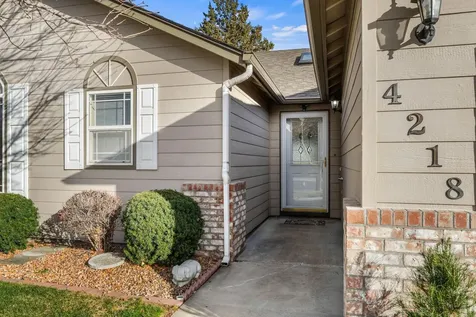 4218 SW Tommy Armour Lane Redmond OR 97756