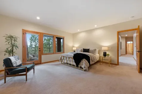 3225 NW Metke Place Bend OR 97703
