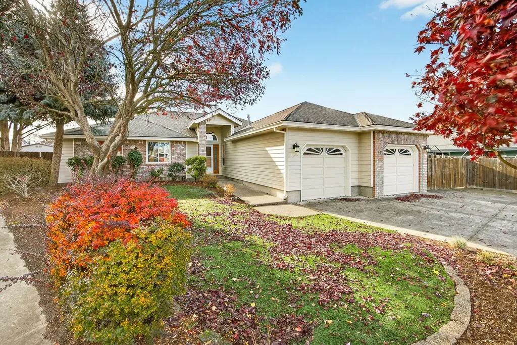 465 Creekside Circle Central Point OR 97502