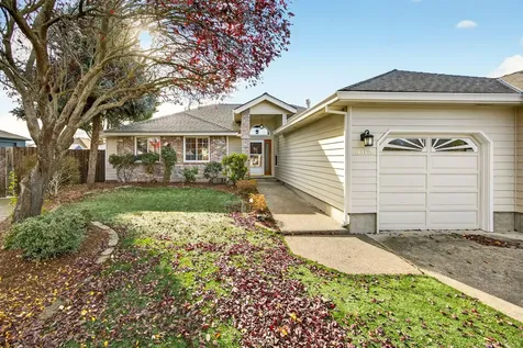465 Creekside Circle Central Point OR 97502