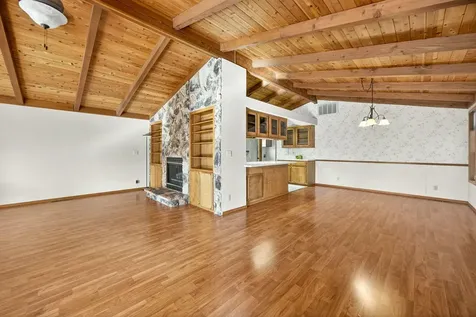 465 Creekside Circle Central Point OR 97502
