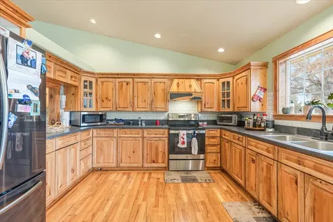 3855 NW Montgomery Avenue Redmond OR 97756