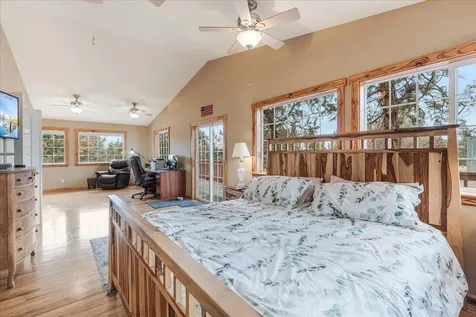 3855 NW Montgomery Avenue Redmond OR 97756
