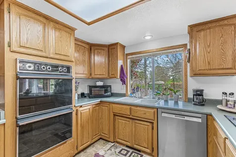 2759 Pennington Drive Medford OR 97504