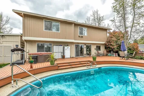 2759 Pennington Drive Medford OR 97504