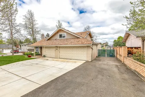 2759 Pennington Drive Medford OR 97504