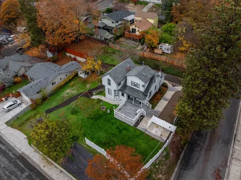 600 NW Elm Street Grants Pass OR 97526