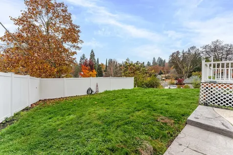 600 NW Elm Street Grants Pass OR 97526