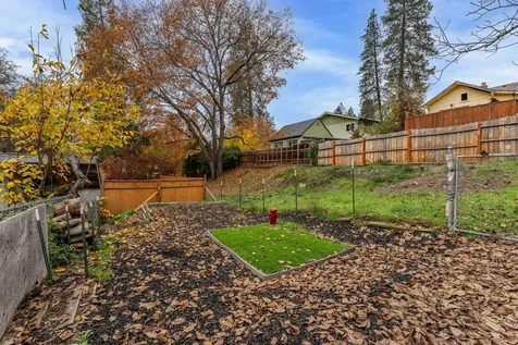 600 NW Elm Street Grants Pass OR 97526