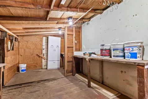 946 NE 12th Street Grants Pass OR 97526
