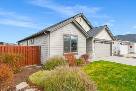 1067 NE Henry Drive Prineville OR 97754