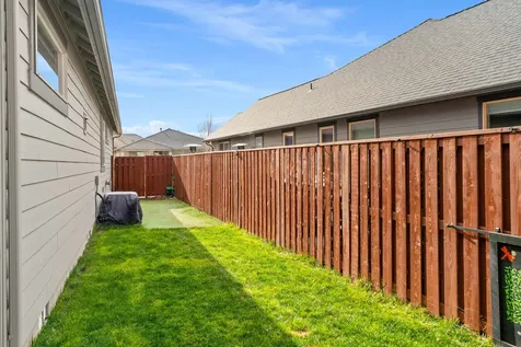 1067 NE Henry Drive Prineville OR 97754