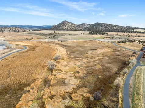 1067 NE Henry Drive Prineville OR 97754