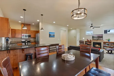 61542 Aaron Way Bend OR 97702