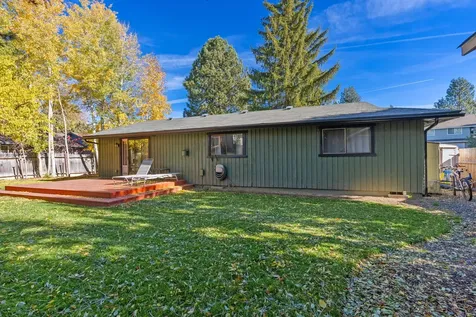 2843 NE Lotno Drive Bend OR 97701