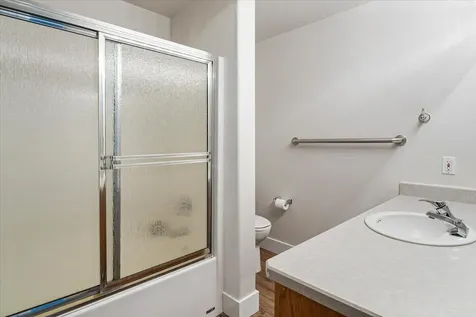 4710 NW 62nd Street Redmond OR 97756