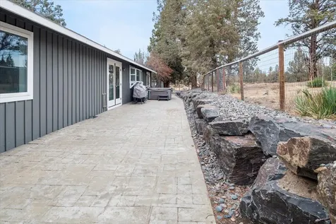 4710 NW 62nd Street Redmond OR 97756
