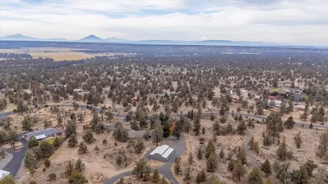 4710 NW 62nd Street Redmond OR 97756