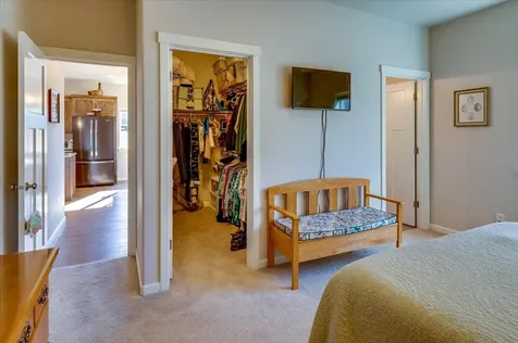 2920 NW Hemlock Lane Redmond OR 97756