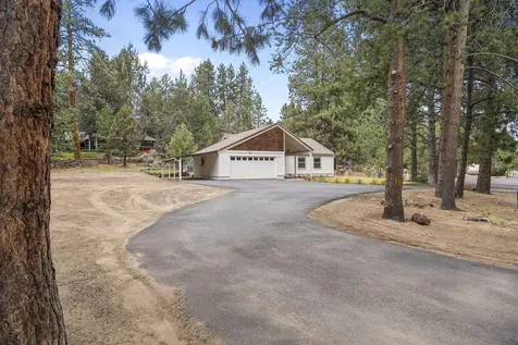 60781 Country Club Drive Bend OR 97702