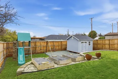 533 Pearl Street Medford OR 97504